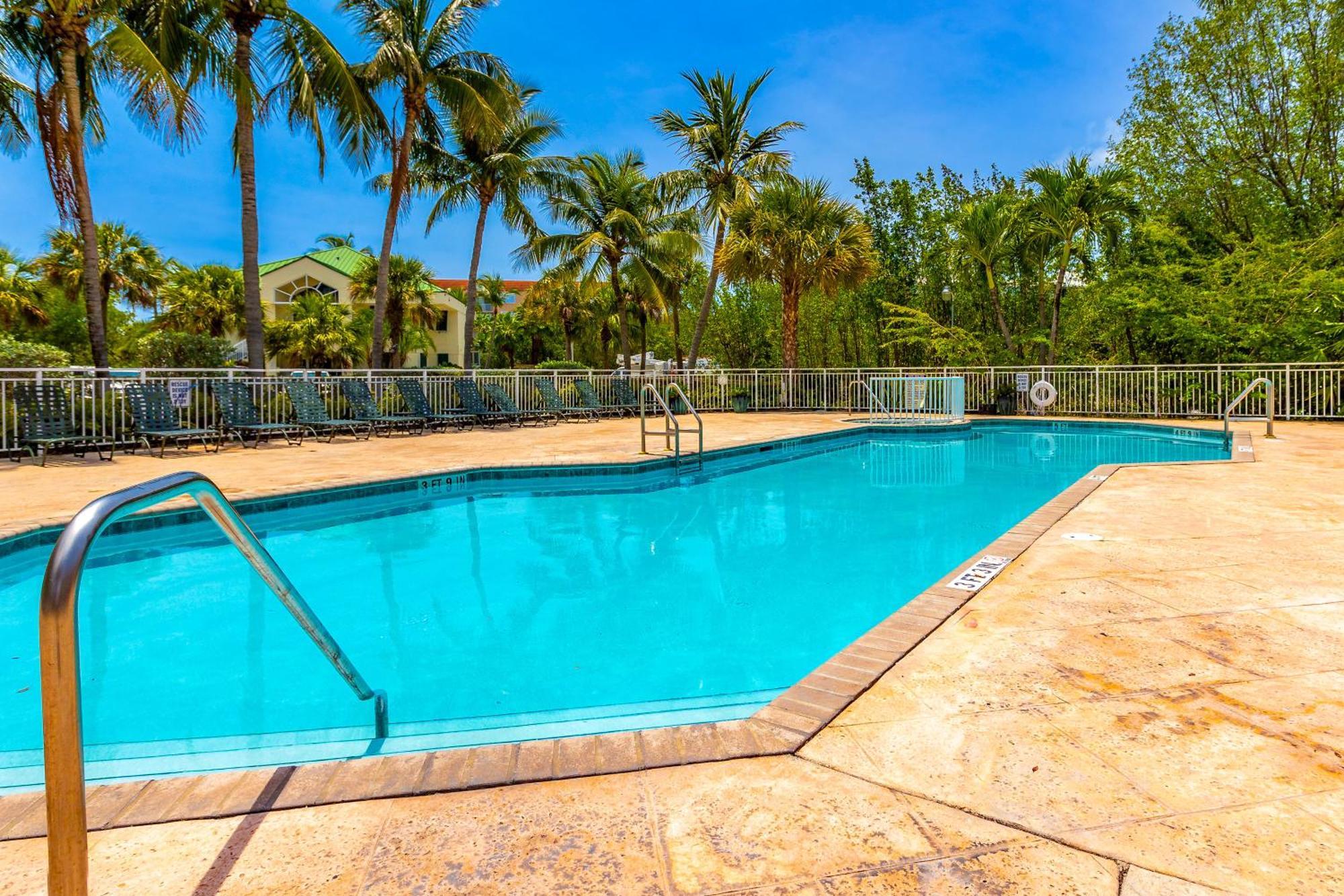 Sunrise Suites Saint Croix Suite #212 Key West Ruang foto
